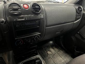 Isuzu D-Max D-Max Pick-up 2.5 D (4JK1-TC) [100kW]  (10-2006/05-2012) picture 15