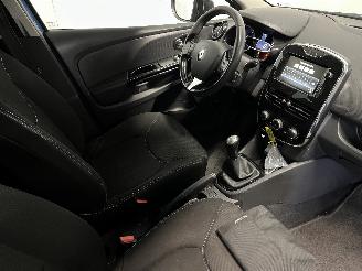 Renault Clio Clio IV (5R) Hatchback 5-drs 1.5 Energy dCi 90 FAP (K9K-639) [66kW]  (=
11-2012/08-2021) picture 16