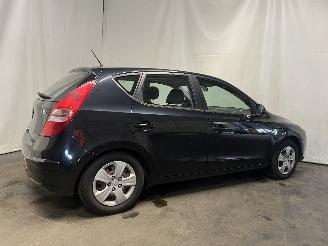 Hyundai I-30 i30 (FD) Hatchback 1.4 CVVT 16V (G4FA) [80kW]  (10-2007/11-2011) picture 6