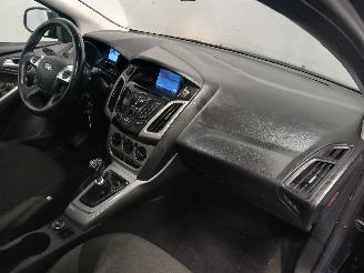 Ford Focus Focus 3 Wagon Combi 1.6 EcoBoost 16V 150 (JQDB(Euro 5)) [110kW]  (07-2=
010/05-2018) picture 8