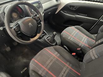 Peugeot 108 108 Hatchback 1.0 12V (1KRFE(CFB)) [51kW]  (05-2014/...) picture 15