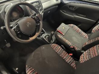 Citroën C1 C1 Hatchback 1.0 Vti 68 12V (1KR-FE(CFB)) [51kW]  (04-2014/04-2018) picture 17