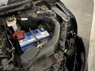 Nissan Qashqai Qashqai (J11) SUV 1.2 DIG-T 16V (HRA2DDT) [85kW]  (11-2013/...) picture 12