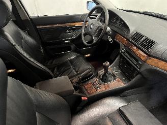 BMW 5-serie 5 serie (E39) Sedan 523i 24V (M52-B25(256S4)) [125kW]  (09-1995/08-200=
0) picture 13