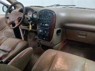 Chrysler Voyager Voyager/Grand Voyager (RG/RS) MPV 3.3 V6 (EGA) [128kW]  (02-2000/12-20=
08) picture 10