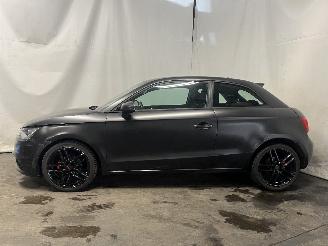 Audi A1 A1 (8X1/8XK) Hatchback 3-drs 1.2 TFSI (CBZA) [63kW]  (05-2010/04-2015)= picture 4