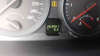 Volvo C-30 C30 (EK/MK) Hatchback 3-drs 1.6 D 16V (D4164T) [80kW]  (10-2006/12-201=
2) picture 2