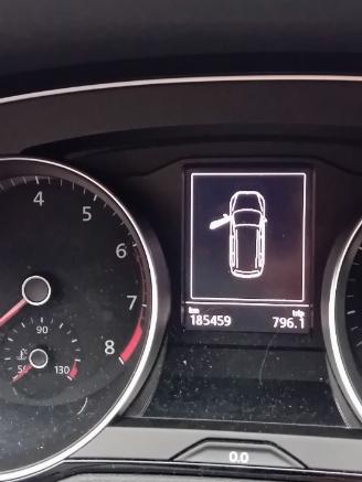 Volkswagen Passat Passat Variant (3G5) Combi 1.5 TSI 16V (DADA) [110kW]  (08-2018/03-202=
4) picture 2