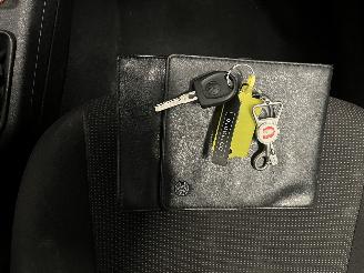 Volkswagen Up! Up! (121) Hatchback 1.0 12V 60 (CHYA) [44kW]  (08-2011/08-2020) picture 19