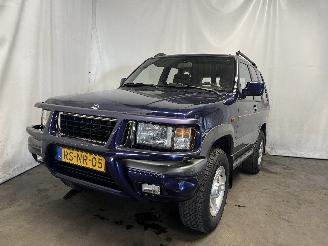 damaged passenger cars Opel Monterey Monterey (A) Terreinwagen 3.2 V6 24V (6VD1) [130kW]  (08-1991/03-1994)= 1993/12