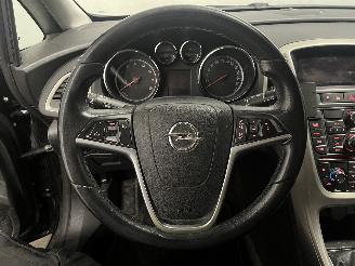 Opel Astra Astra J Sports Tourer (PD8/PE8/PF8) Combi 1.6 Turbo 16V (A16LET(Euro 5=
)) [132kW]  (10-2010/10-2015) picture 15