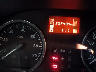 Dacia Sandero Sandero I (BS) Hatchback 1.6 (K7M-710) [64kW]  (06-2008/12-2012) picture 2