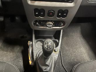 Dacia Sandero Sandero I (BS) Hatchback 1.6 (K7M-710) [64kW]  (06-2008/12-2012) picture 14