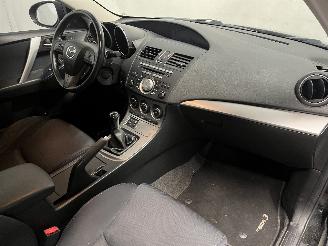 Mazda 3 3 Sport (BL14/BLA4/BLB4) Hatchback 2.2 CITD 16V 185 (R2) [136kW]  (01-=
2009/05-2013) picture 21