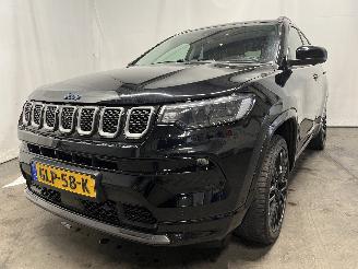 uszkodzony samochody osobowe Jeep Compass Compass II (MP) SUV 1.3 4XE 240 16V 4x4 (46337540) [177kW]  (04-2020/.=
=2E.) 2022/12
