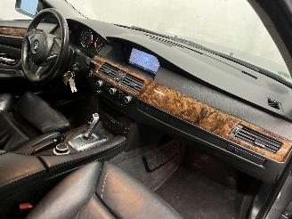 BMW 5-serie 5 serie Touring (E61) Combi 530i 24V (N53-B30A) [200kW]  (01-2007/12-2=
010) picture 12