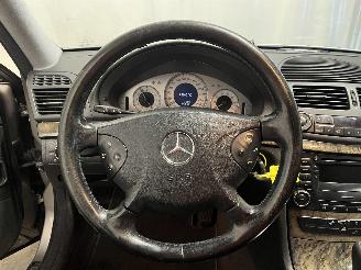 Mercedes E-klasse E (W211) Sedan 2.6 E-240 V6 18V (M112.913) [130kW]  (03-2002/12-2008) picture 24