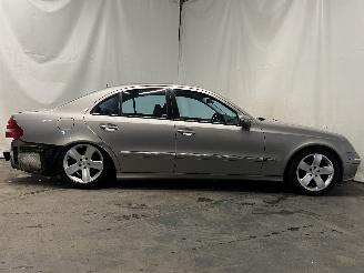 Mercedes E-klasse E (W211) Sedan 2.6 E-240 V6 18V (M112.913) [130kW]  (03-2002/12-2008) picture 7