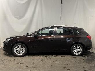 Daewoo Cruze Cruze SW (308) Combi 1.4 Turbo 16V (A14NET(Euro 5)) [103kW]  (08-2012/=
12-2015) picture 4