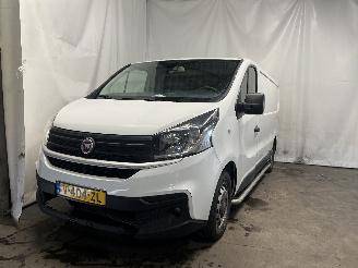 Damaged car Fiat Talento Talento Van 1.6 MultiJet,EcoJet 95 (R9M-413(R9M-H4)) [70kW]  (06-2016/=
=2E..) 2019/8