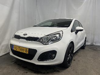 Kia Rio Rio III (UB) Hatchback 1.2 CVVT 16V (G4LA5) [63kW]  (09-2011/12-2017) picture 1