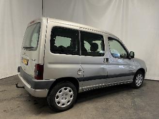 Peugeot Partner Partner Combispace MPV 1.4 (TU3JP(KFW)) [55kW]  (06-1996/12-2015) picture 6