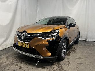 uszkodzony samochody osobowe Renault Captur Captur II (RJB) SUV 1.0 TCe 90 12V (H4D-470(H4D-E4)) [67kW]  (09-2020/=
=2E..) 2021/6