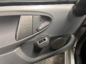 Toyota Aygo Aygo (B10) Hatchback 1.0 12V VVT-i (1KR-FE) [50kW]  (07-2005/05-2014) picture 18