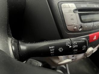 Toyota Aygo Aygo (B10) Hatchback 1.0 12V VVT-i (1KR-FE) [50kW]  (07-2005/05-2014) picture 20