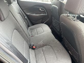 Kia Rio Rio III (UB) Hatchback 1.2 CVVT 16V (G4LA5) [63kW]  (09-2011/12-2017) picture 9
