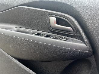 Kia Rio Rio III (UB) Hatchback 1.2 CVVT 16V (G4LA5) [63kW]  (09-2011/12-2017) picture 12