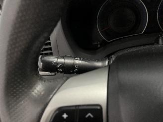 Toyota Auris Auris (E15) Hatchback 1.8 16V HSD Full Hybrid (2ZRFXE) [100kW]  (09-20=
10/09-2012) picture 24