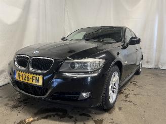 damaged passenger cars BMW 3-serie 3 serie Touring (E91) Combi 318i 16V (N43-B20A) [105kW]  (05-2007/05-2=
012) 2011/8