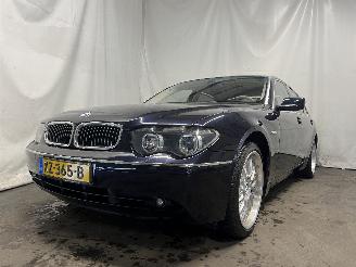 damaged passenger cars BMW 7-serie 7 serie (E65/E66/E67) Sedan 745i,Li 4.4 V8 32V (N62-B44A) [245kW]  (07=
-2001/03-2005) 2003/4