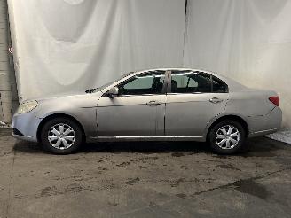 Daewoo Epica Epica Sedan 2.5 24V (LBK) [115kW]  (06-2006/12-2011) picture 3