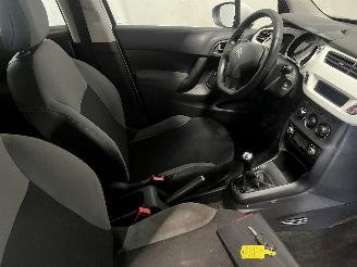 Citroën C3 C3 (SC) Hatchback 5-drs 1.4 HDi (DV4TD(8HZ)) [50kW]  (11-2009/10-2016)= picture 11
