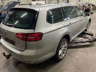 Volkswagen Passat Passat Variant (3G5) Combi 1.4 GTE Hybrid 16V (CUKC) [115kW]  (06-2015=
/...) picture 2