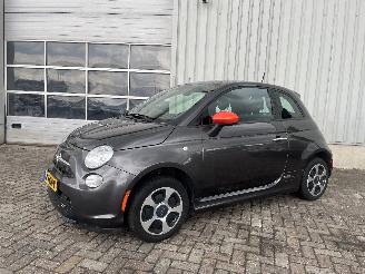 Fiat 500 500 (312) Hatchback Electric (E99) [83kW]  (09-2012/...) picture 3