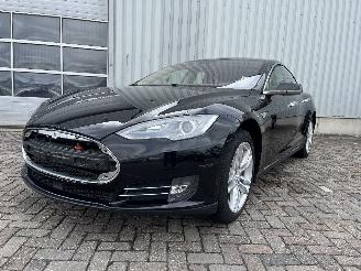 škoda osobní automobily Tesla Model S Model S Liftback 85 (L1S) [270kW]  (09-2012/02-2016) 2014/12