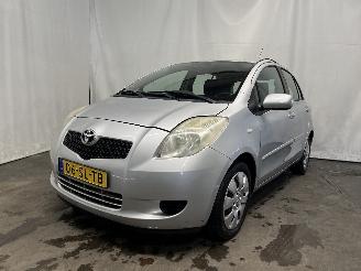 Tweedehands auto Toyota Yaris Yaris II (P9) Hatchback 1.3 16V VVT-i (2SZFE) [64kW]  (08-2005/11-2010=
) 2006/3