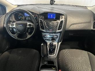 Ford Focus Focus 3 Hatchback 1.0 Ti-VCT EcoBoost 12V 100 (M2DA(Euro 5)) [74kW]  (=
02-2012/05-2018) picture 11