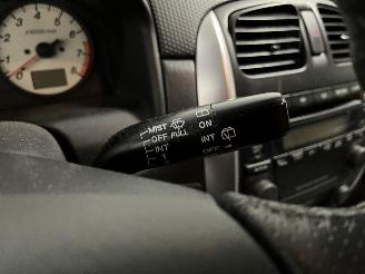Mazda Premacy Premacy MPV 1.8 16V (FPE1) [74kW]  (07-1999/03-2005) picture 18