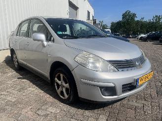 Nissan Tiida Tiida (C11X) Hatchback 1.6 16V (HR16DE) [81kW]  (09-2007/12-2011) picture 10