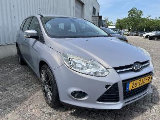 Ford Focus Focus 3 Wagon Combi 1.6 TDCi ECOnetic (NGDB) [77kW]  (05-2012/05-2018)= picture 7