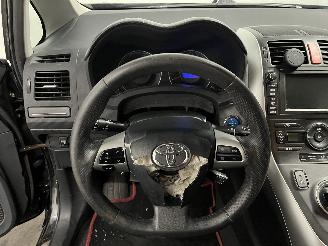 Toyota Auris Auris (E15) Hatchback 1.8 16V HSD Full Hybrid (2ZRFXE) [100kW]  (09-20=
10/09-2012) picture 31