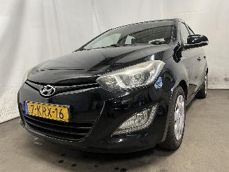 Coche accidentado Hyundai I-20 i20 Hatchback 1.2i 16V (G4LA) [63kW]  (03-2012/12-2015) 2013/6
