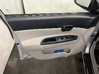 Hyundai Accent Accent Sedan 1.4i 16V (G4EE) [71kW]  (11-2005/02-2010) picture 13