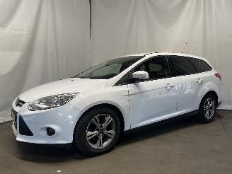 Ford Focus Focus 3 Wagon Combi 1.0 Ti-VCT EcoBoost 12V 125 (M1DC) [92kW]  (02-201=
2/05-2018) picture 2