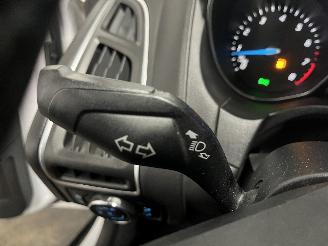 Ford Focus Focus 3 Wagon Combi 1.0 Ti-VCT EcoBoost 12V 125 (M1DA(Euro 5)) [92kW] =
 (02-2012/05-2018) picture 20