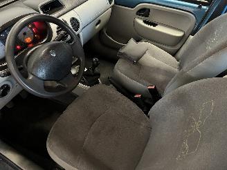 Renault Kangoo Kangoo (KC) MPV 1.2 16V (D4F-730(Euro 4)) [55kW]  (06-2001/01-2008) picture 11